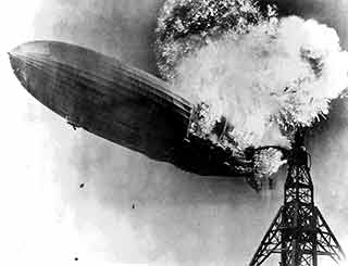 Explosion du dirigeable Hindenburg - 1937